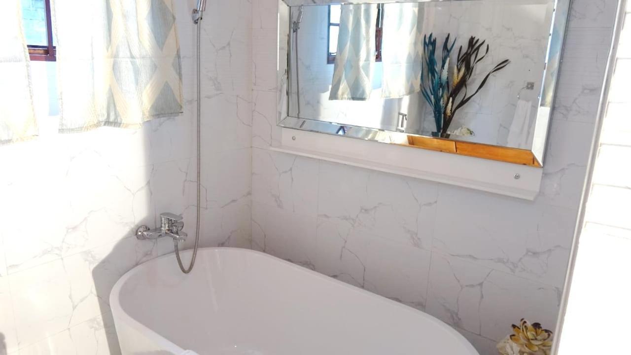 Dom wakacyjny Elilia's Haven Beau Vallon (Mahe)