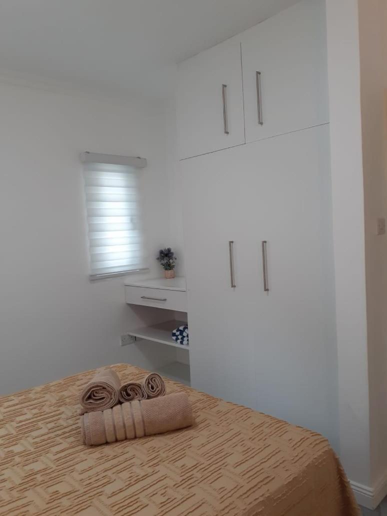 Elilia's Haven Beau Vallon (Mahe)