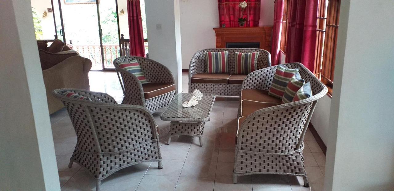 Elilia's Haven * Beau Vallon (Mahe)